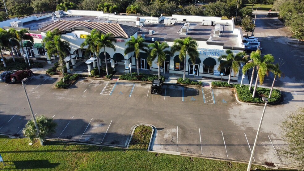 More Photos Of 5934 SE Federal Hwy, Stuart Unknown For Lease