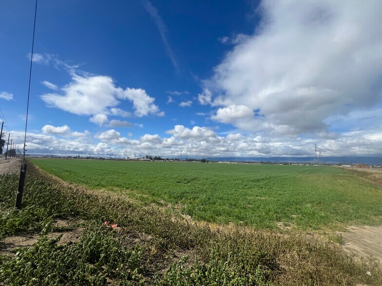 Primary Photo Of 0 Vineyard Ave, Ontario Land For Sale