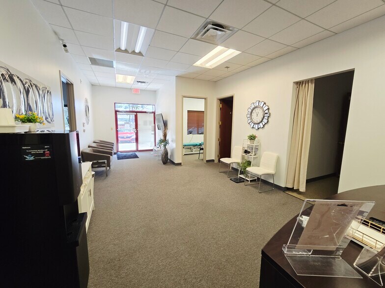 More Photos Of 765 Primera Blvd, Lake Mary Office For Lease