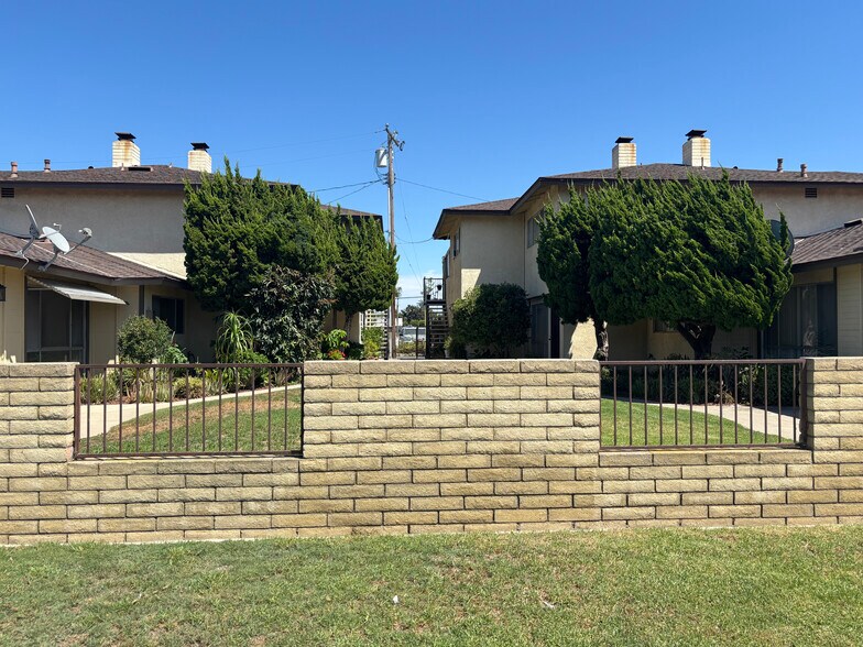 More Photos Of , Garden Grove Multifamily For Sale