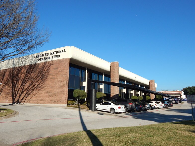 Primary Photo Of 14140 Midway Rd, Farmers Branch Office For Lease