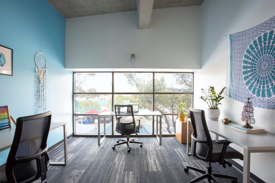 More Photos Of 9415-9421 Culver Blvd, Culver City Storefront Retail Office For Lease