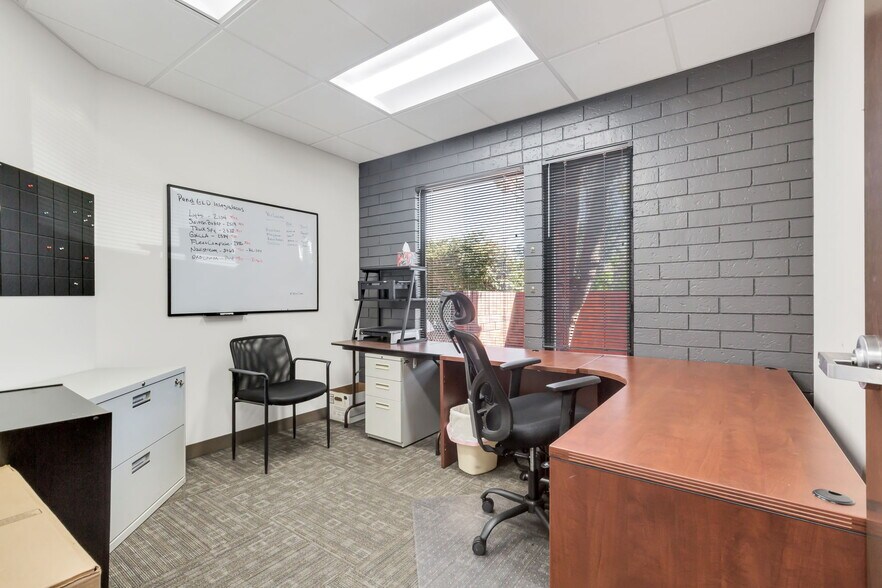 More Photos Of 3400 W 16th St, Greeley Unknown For Lease