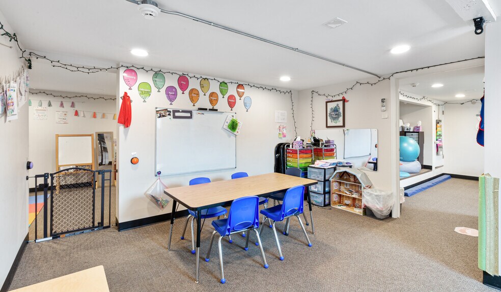 More Photos Of 1003 Wyoming Ave, Forty Fort Medical For Sale