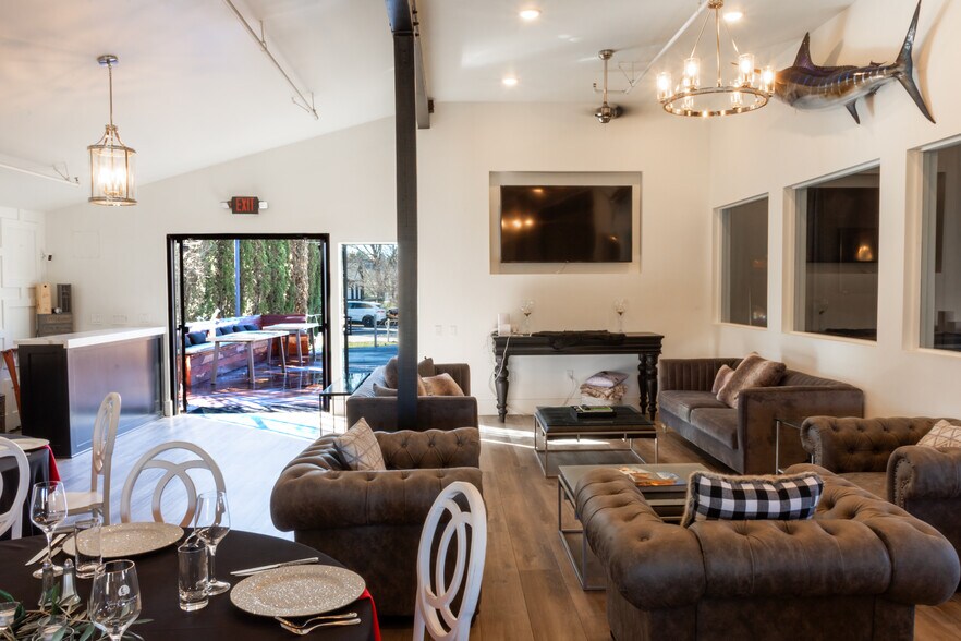 More Photos Of 1020 Penman Springs Rd, Paso Robles Winery Vineyard For Sale