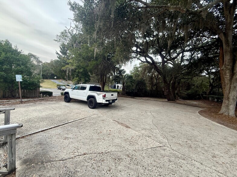 More Photos Of 2477 Sadler Rd, Fernandina Beach Office For Lease