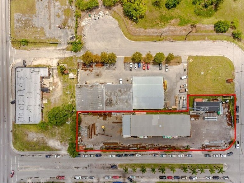 More Photos Of 2250 NW 77th Ter, Miami Warehouse For Lease
