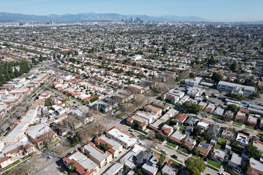 More Photos Of 4200 6th Ave, Los Angeles Apartments For Sale