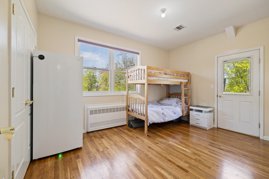 More Photos Of 68 Main St, Monsey Apartments For Sale