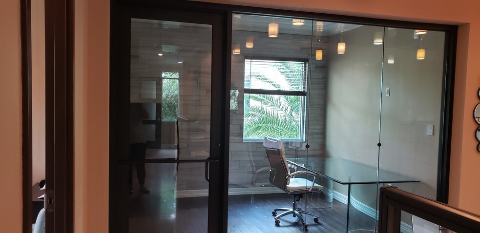 More Photos Of 14603 Huebner Rd, San Antonio Medical For Lease