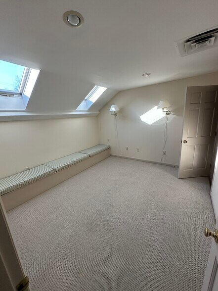 More Photos Of 40 Lafayette St, Yarmouth Loft Creative Space For Sale