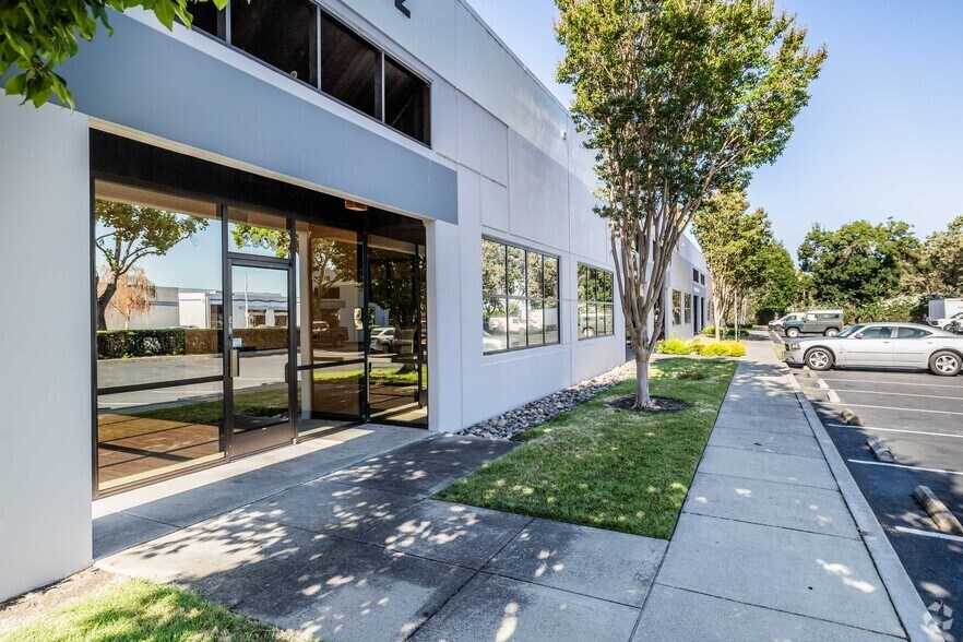 More Photos Of 2286-2298 Tripaldi Way, Hayward Unknown For Lease