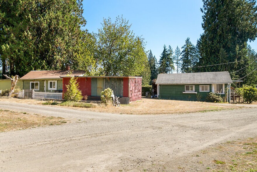 More Photos Of 20363-20379 NW Cedar Ln, Poulsbo General Retail For Sale