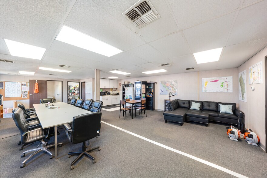 More Photos Of 2208 Olivet Rd, Santa Rosa Industrial For Sale