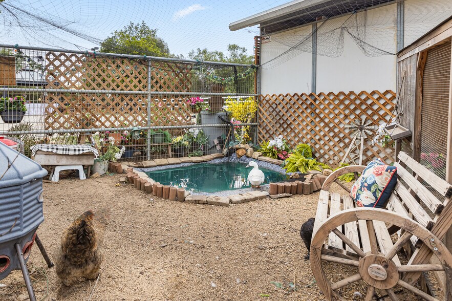 More Photos Of 22053 Highland St, Wildomar Specialty For Sale