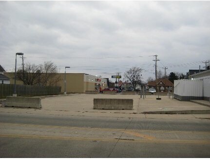 More Photos Of 1232 E Main St, Danville Service Station For Sale