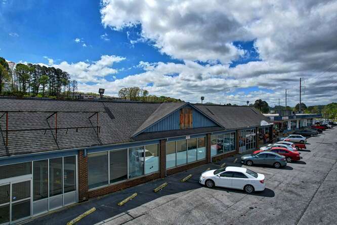 More Photos Of 200 Industrial Blvd, Ellijay General Retail For Sale