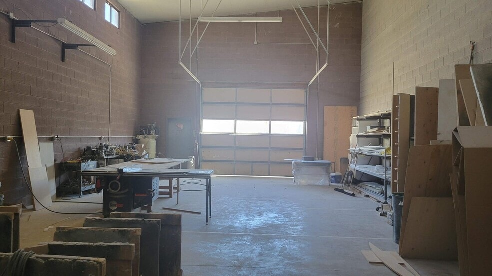 More Photos Of 1144 N Airport Rd, Cedar City Warehouse For Lease