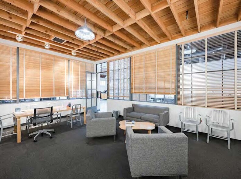More Photos Of 1630-1638 12th St, Santa Monica Loft Creative Space For Lease