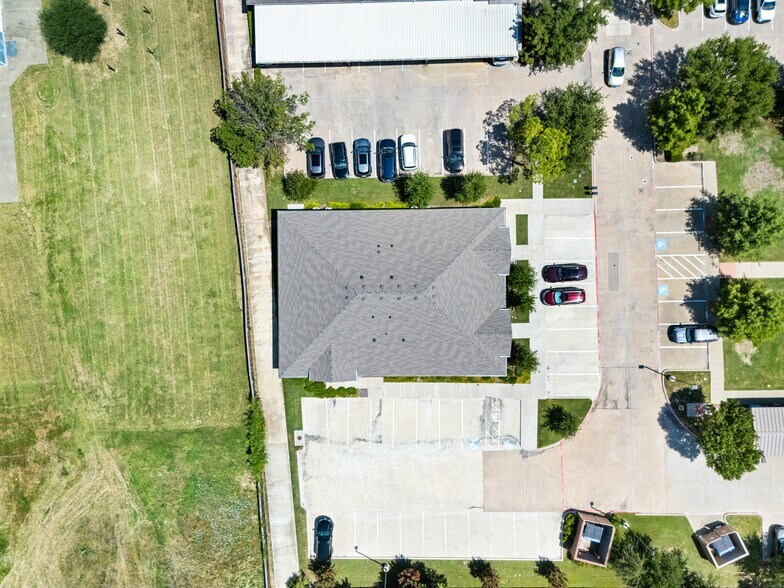 More Photos Of 1707 E Beltline Rd, Coppell Medical For Sale