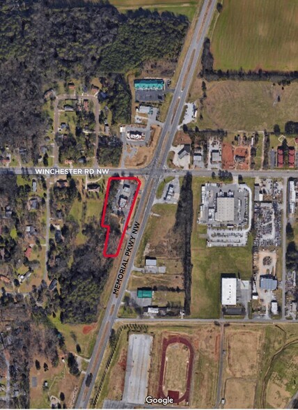 Primary Photo Of 4965 Memorial Pky NW, Huntsville General Retail For Sale