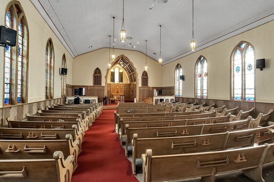 More Photos Of 115 Gold St, Buffalo Religious Facility For Sale