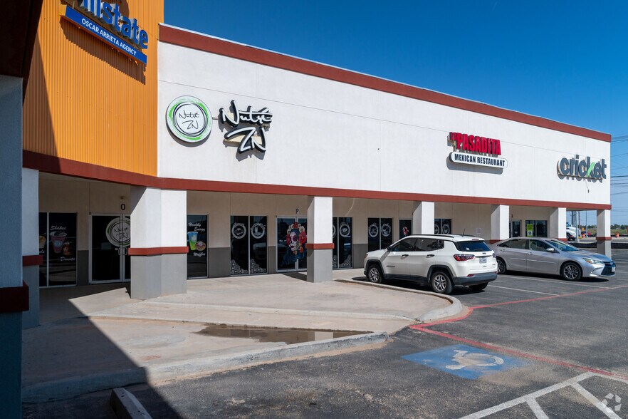More Photos Of 14010 Horizon Blvd, Horizon City General Retail For Lease