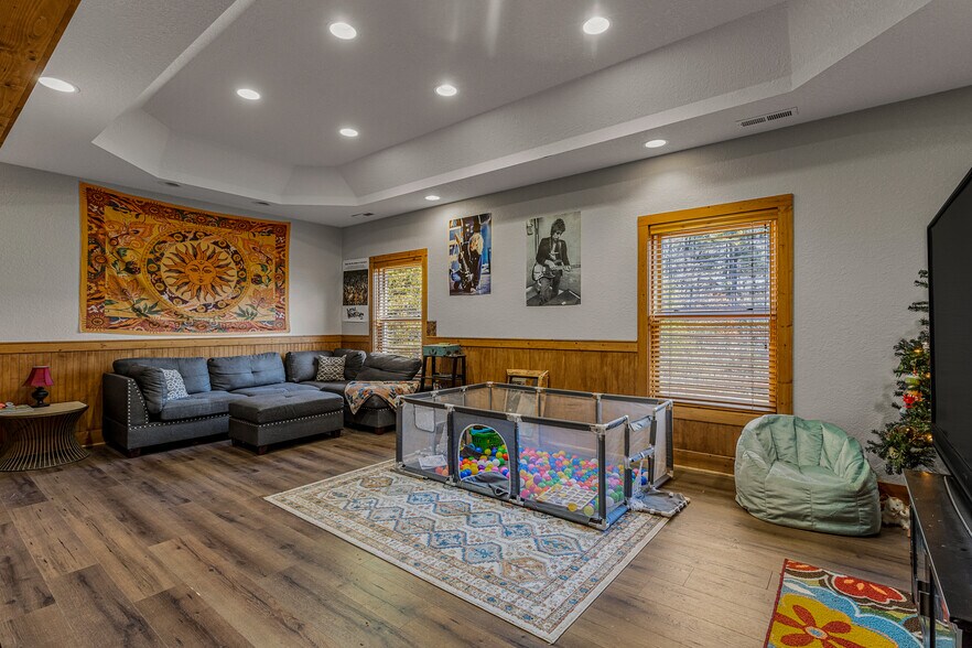 More Photos Of 3093 US Highway 64 E, Sapphire General Retail For Sale