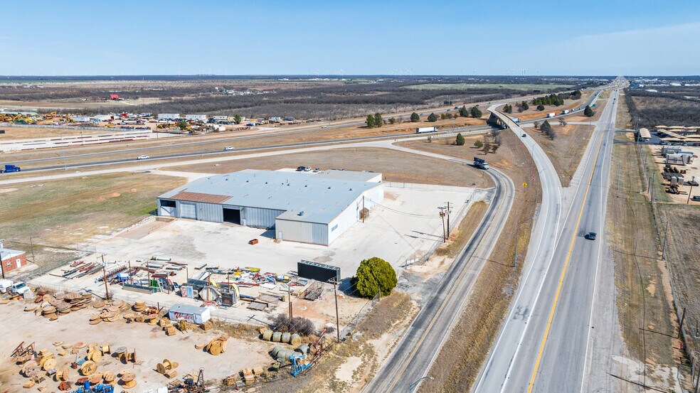 More Photos Of 5050 E Hwy 80, Abilene Manufacturing For Sale