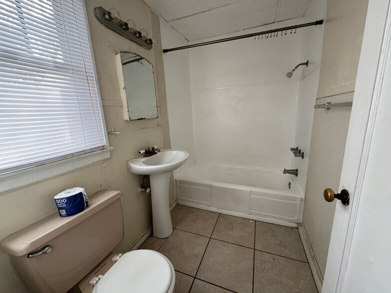 More Photos Of 5113 N Central Ave, Tampa Apartments For Sale