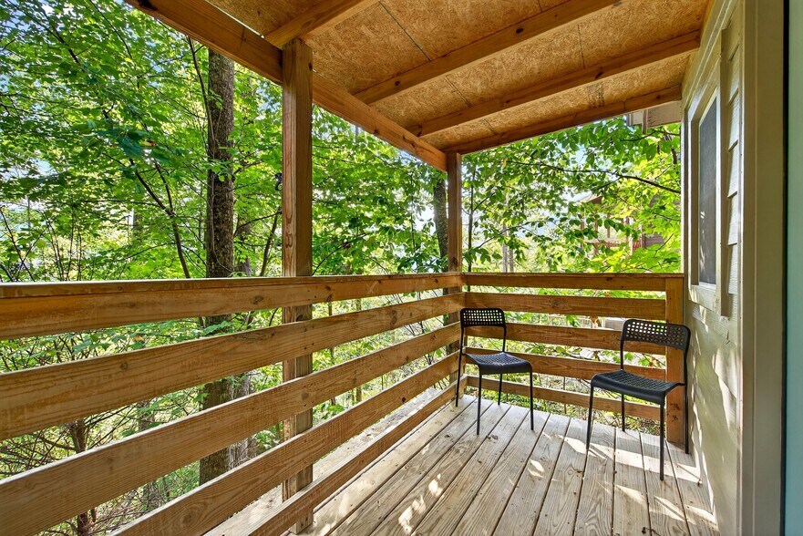 More Photos Of 8026 Buck Creek Rd, Marion Apartments For Sale