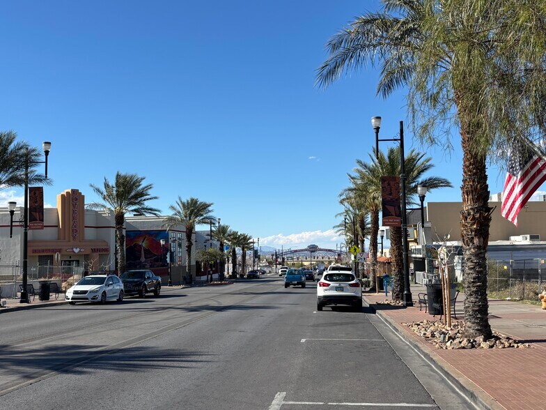 More Photos Of 38 Water St, Henderson Medical For Lease