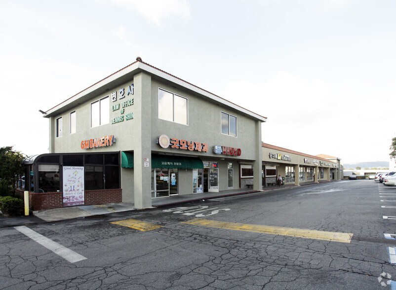 More Photos Of 18901-19001 Colima Rd, La Puente Unknown For Lease