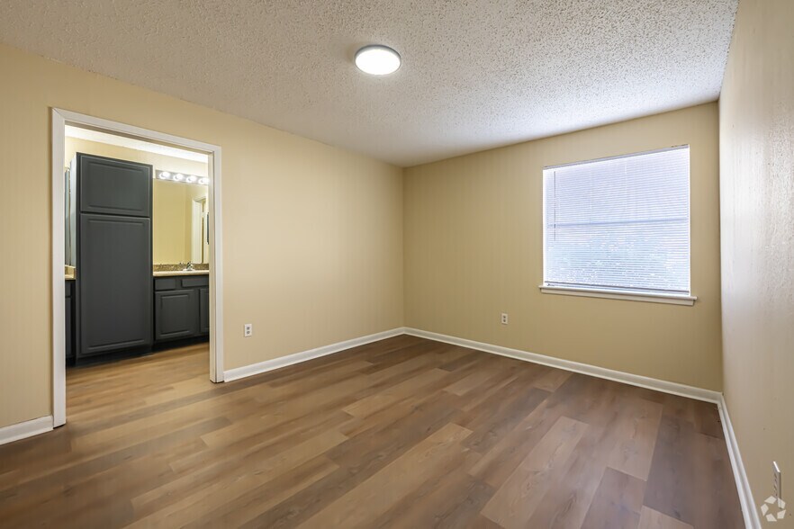 More Photos Of 4445 Alvin Dark Ave, Baton Rouge Apartments For Sale