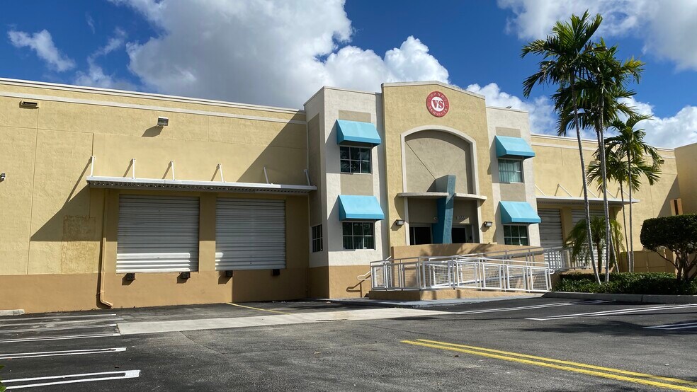 More Photos Of 11355 NW 34th St, Miami Warehouse For Lease