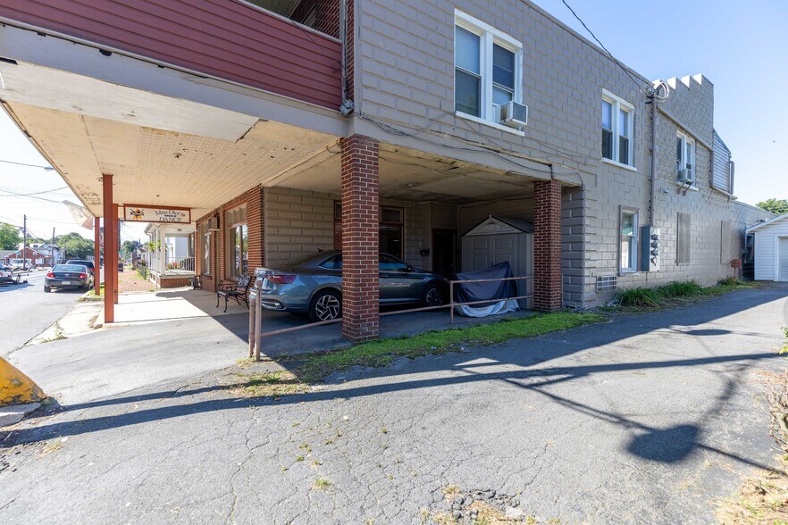 More Photos Of 232 N Main St, Mercersburg Storefront Retail Residential For Sale