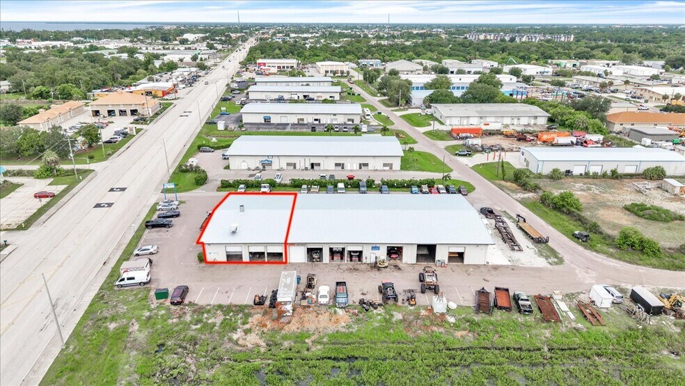More Photos Of 23415 Janice Ave, Port Charlotte Warehouse For Sale