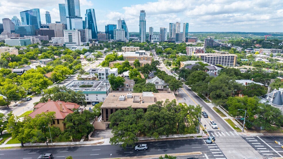 More Photos Of 1411 West Ave, Austin Office For Sale