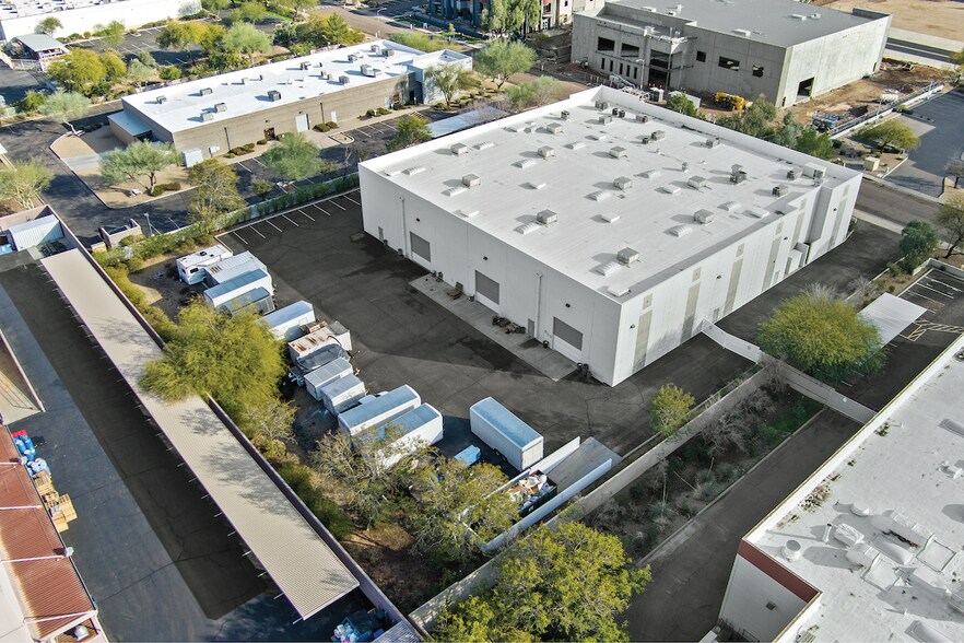 More Photos Of 1654 W Knudsen Dr, Phoenix Manufacturing For Sale