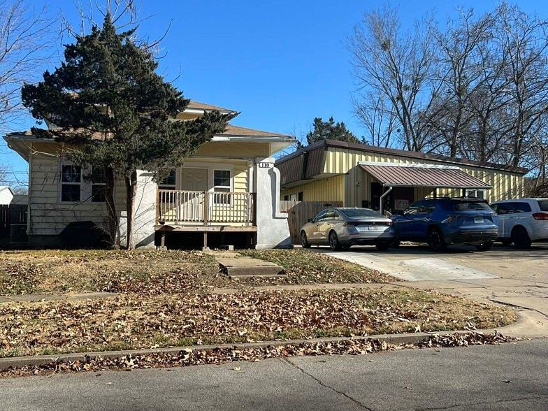 More Photos Of 110-112 SE Creek Ave, Bartlesville Daycare Center For Sale