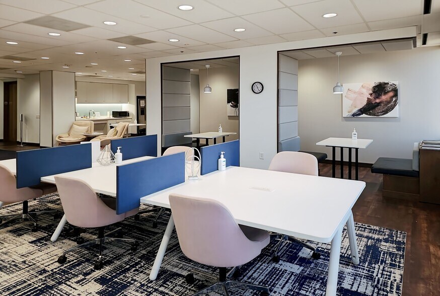 More Photos Of 9901 W Interstate 10, San Antonio Office Residential For Lease