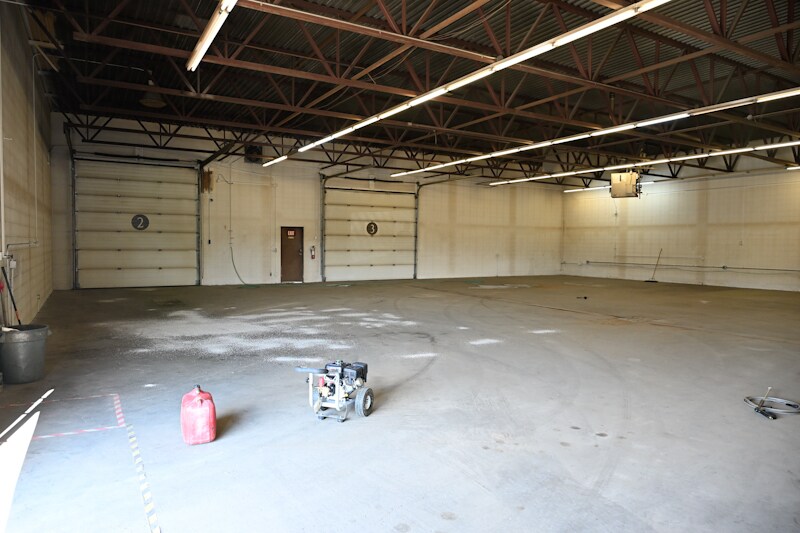 More Photos Of 11222B 87 Av, Fort Saskatchewan Industrial For Sale