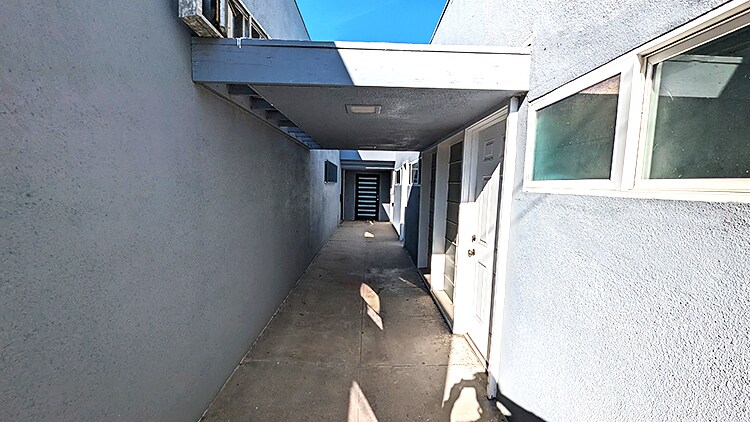 More Photos Of 14432-14434 Gilmore St, Van Nuys Medical For Sale