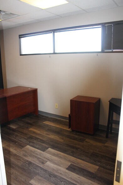More Photos Of 3701 N St. Peters Pky, Saint Peters Office For Lease