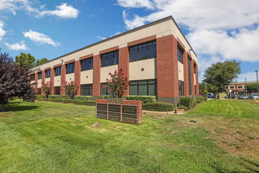 More Photos Of 3133 W March Ln, Stockton Medical For Lease