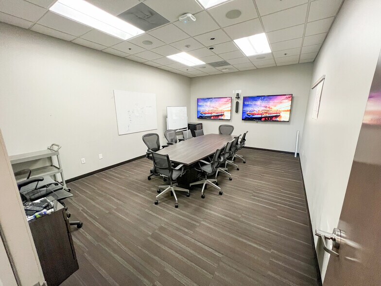 More Photos Of 6401 Holiday Hill Rd, Midland Office For Lease