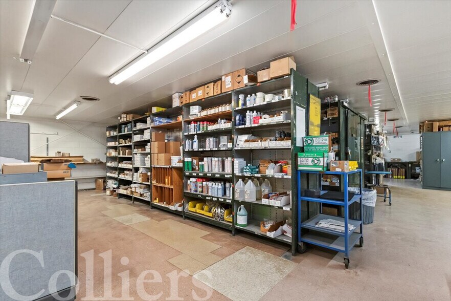More Photos Of 216 S Park Ave W, Twin Falls Warehouse For Sale