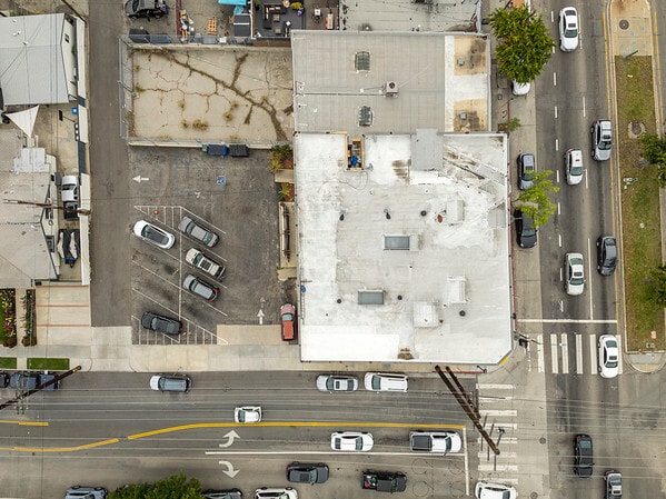 More Photos Of 1620 Colorado Blvd, Los Angeles Freestanding For Sale