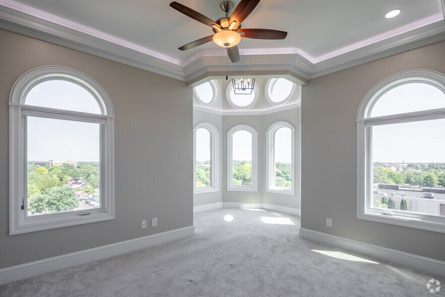 More Photos Of 820 N Thompson Ln, Murfreesboro Apartments For Sale