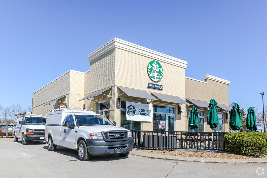More Photos Of 1641 Memorial Blvd, Murfreesboro Freestanding For Lease